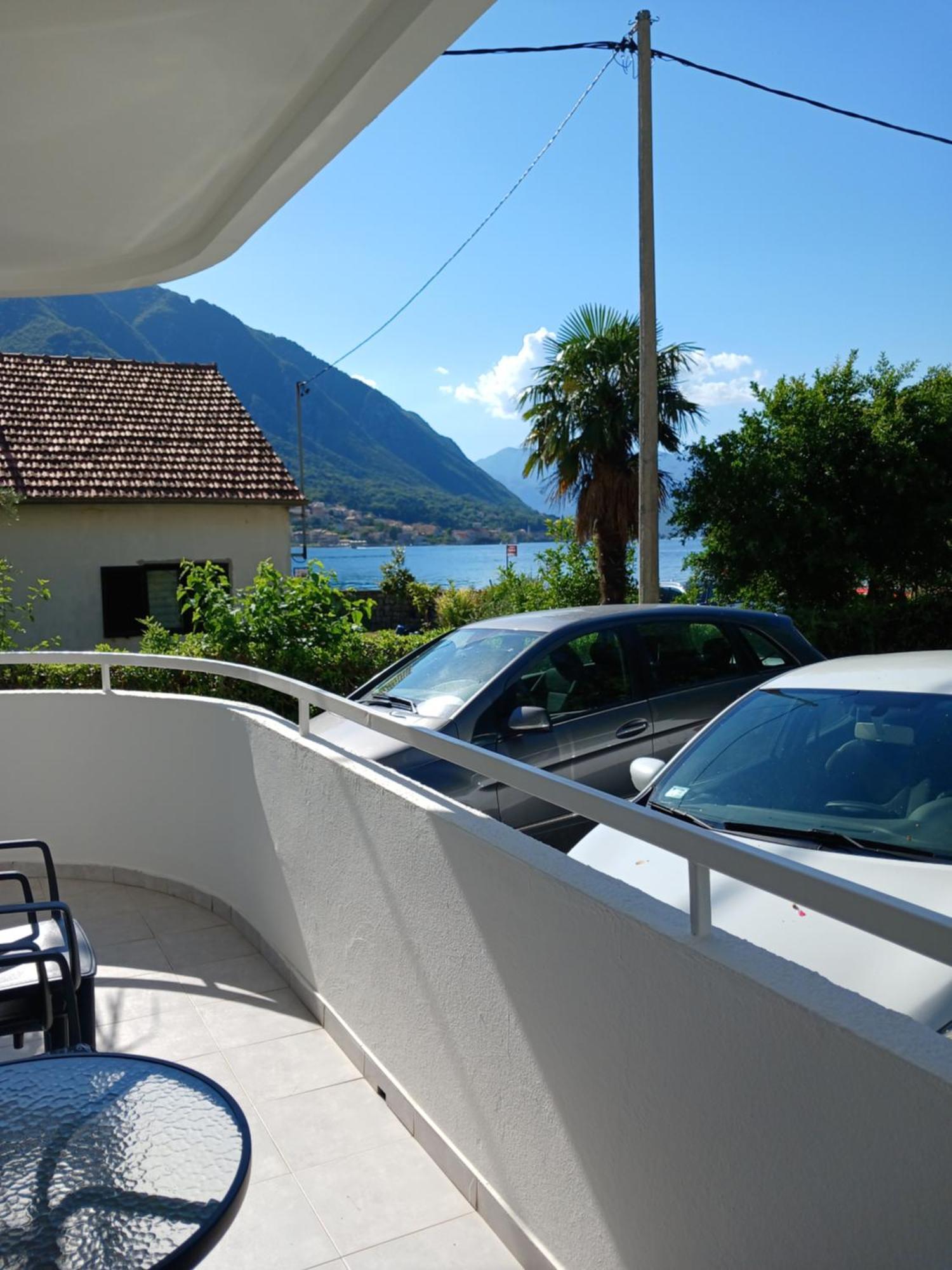 Apartments Tiha Noc Kotor Exterior photo